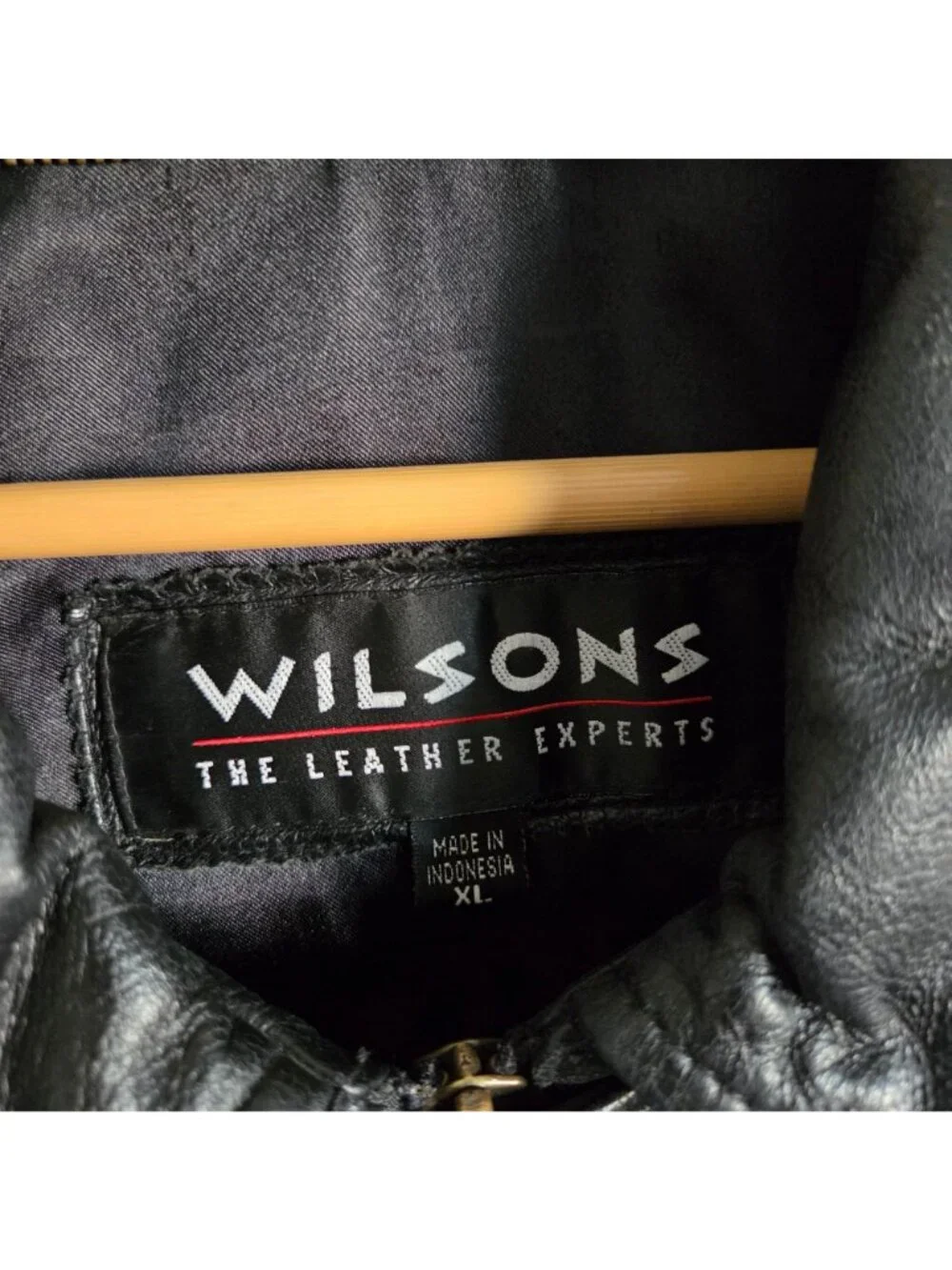 Wilsons Leather Black Leather Bomber Jacket Size Men's XL Full Zip Vintage 90's
